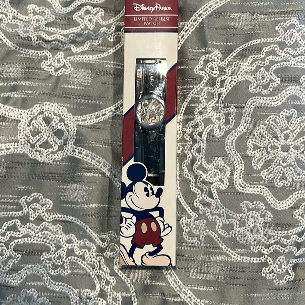 Limited Release Disney Parks Mickey watch NWT